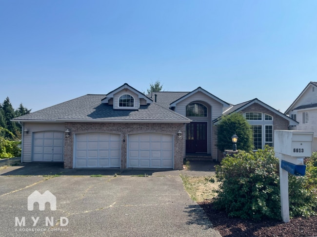Building Photo - 6613 46th Ave Ct E