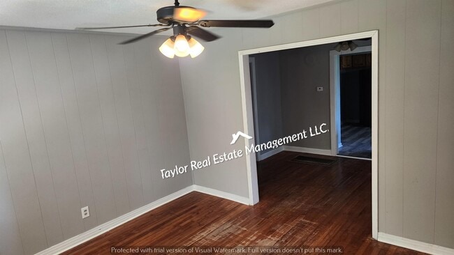 Foto del edificio - 205 Button Ave