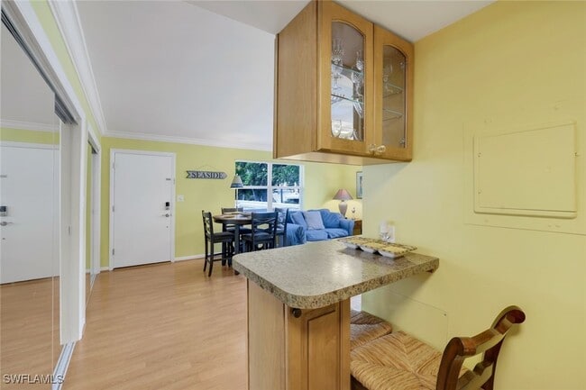 Foto del edificio - 780 10th Ave S