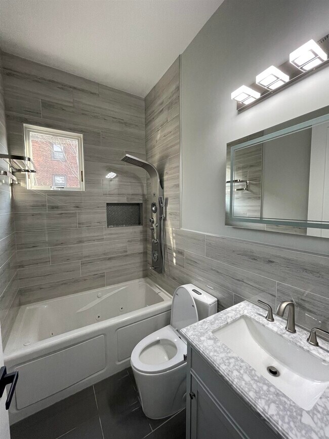 Foto del edificio - 31 Court House Pl