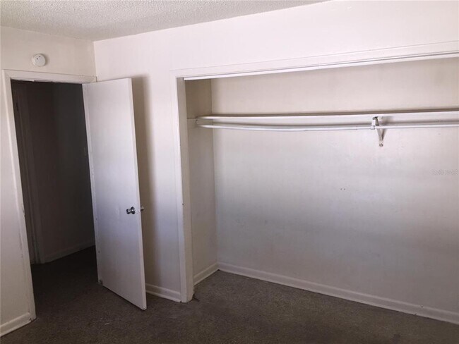 Foto del edificio - 3611 E Frierson Ave