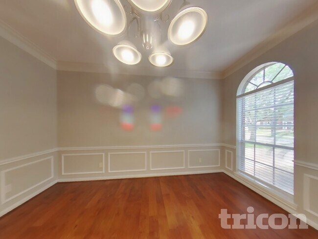 Foto del edificio - 1507 Moon Shadow Ct
