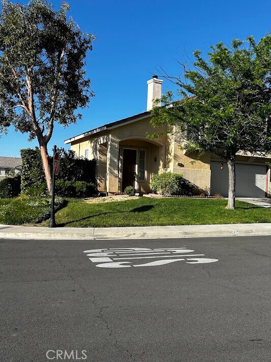 Foto del edificio - 1009 Sunbeam Ln