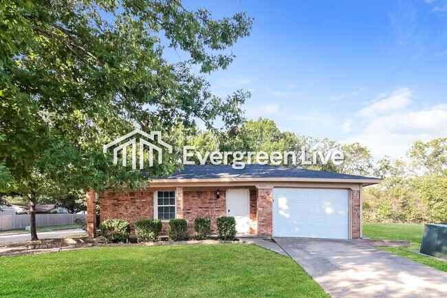 Foto del edificio - 1501 Shady Ln