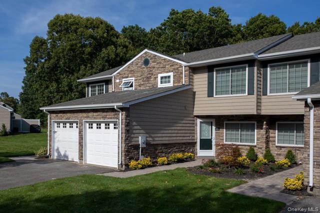 Foto del edificio - 2504 Townehouse Dr
