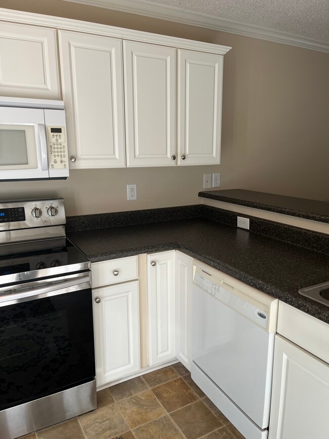 Foto del edificio - 505 Sandy Ln