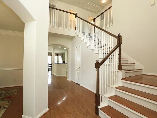 Foto del edificio - 6523 Trenton Lake Ln