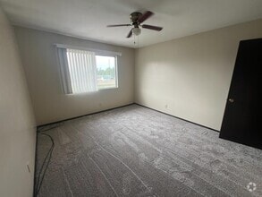 Building Photo - 2217 8th Ave