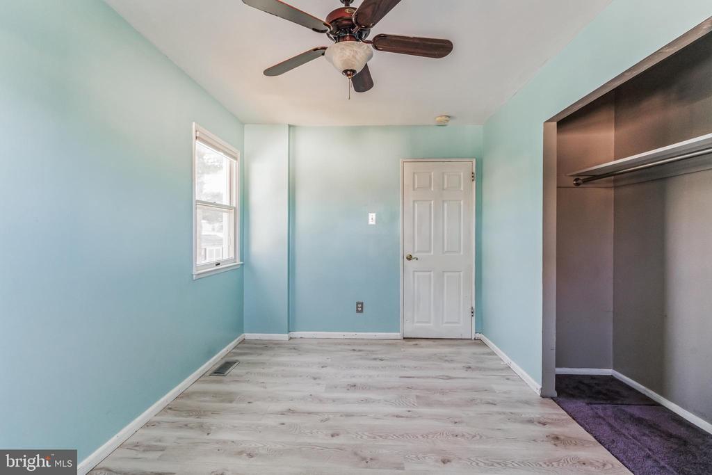 Primary Photo - 1614 Woodford Way