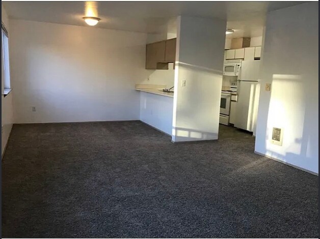 Foto del edificio - 12520 Greenwood Ave N