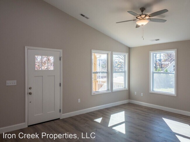Building Photo - 2 br, 2 bath House - 301 Morgan Road