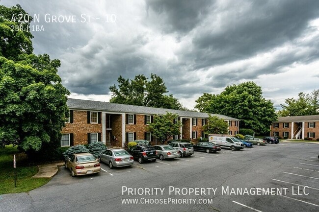 Photo - 420 N Grove St-10 Apartment