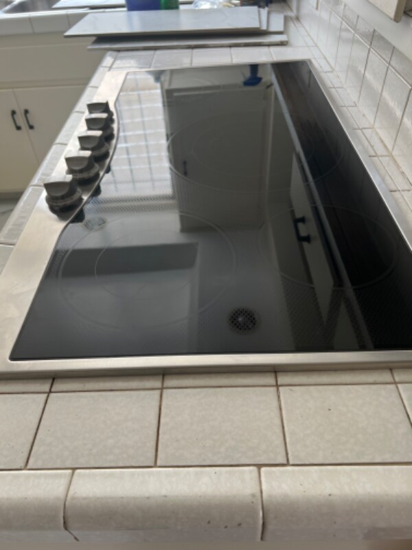 Building Photo - 1548 S Beverly Dr