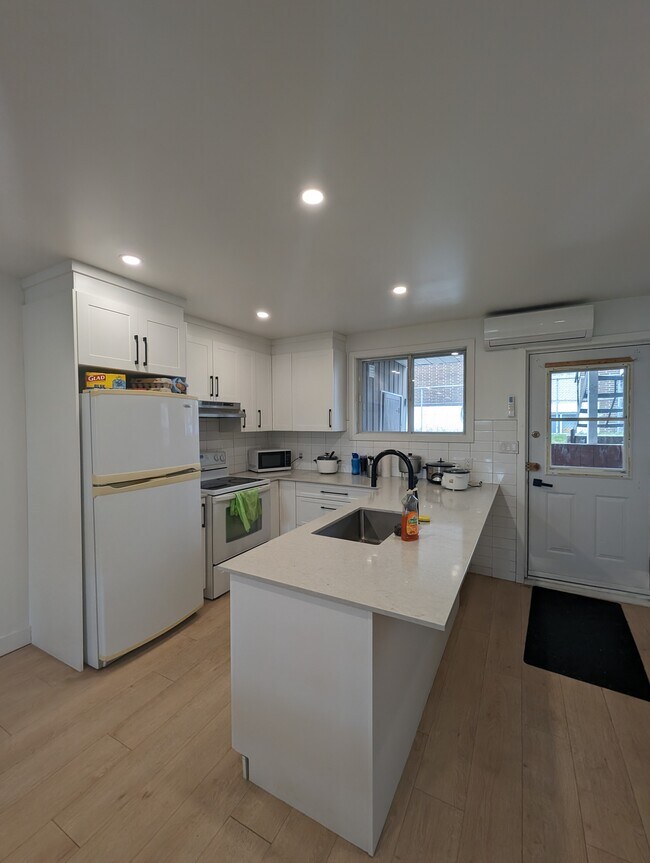 Photo du bâtiment - 270 Boul Curé-Poirier E