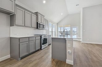 Building Photo - 525 Bighorn Pass