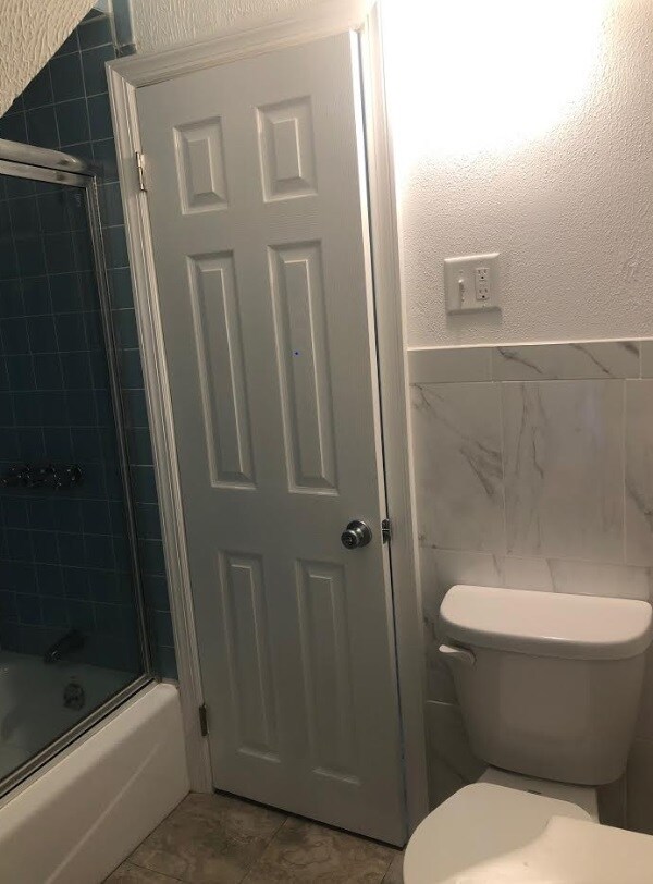 Building Photo - 312 Academy St