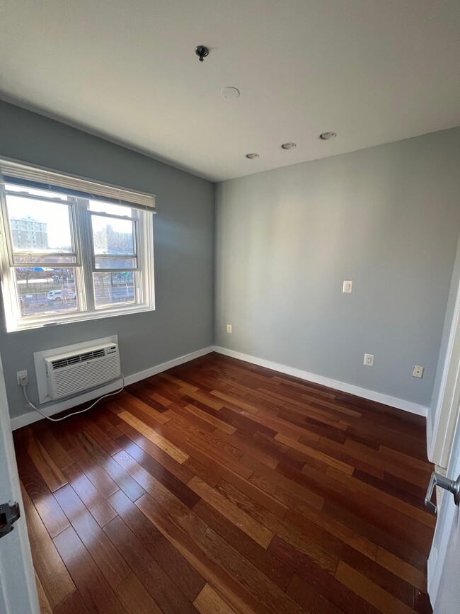 Foto del edificio - 1512 Marion St NW