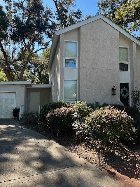 Building Photo - 231 Menendez Ave