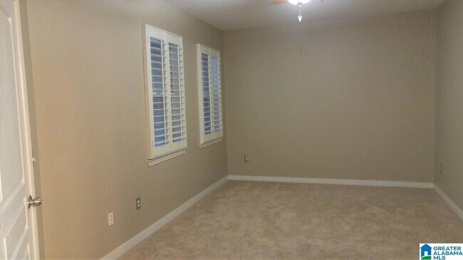 Foto del edificio - 401 20th St S