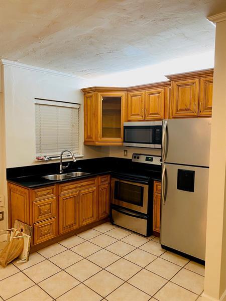 Foto del edificio - 1301 N 12th Ct