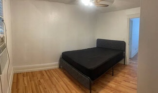 Building Photo - 906 E St