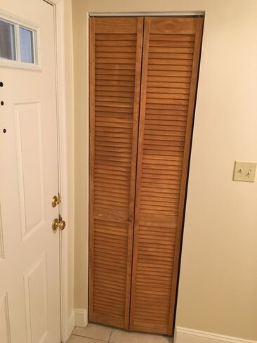 Puerta principal - 1210 Delafield Pl NW