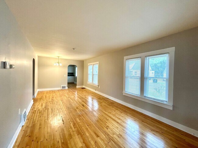 Foto del edificio - Two Bedroom Home in Muskegon