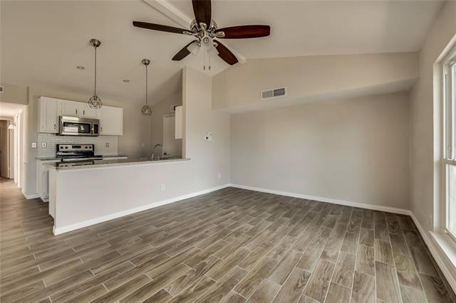 Building Photo - 609 Stonehenge Dr