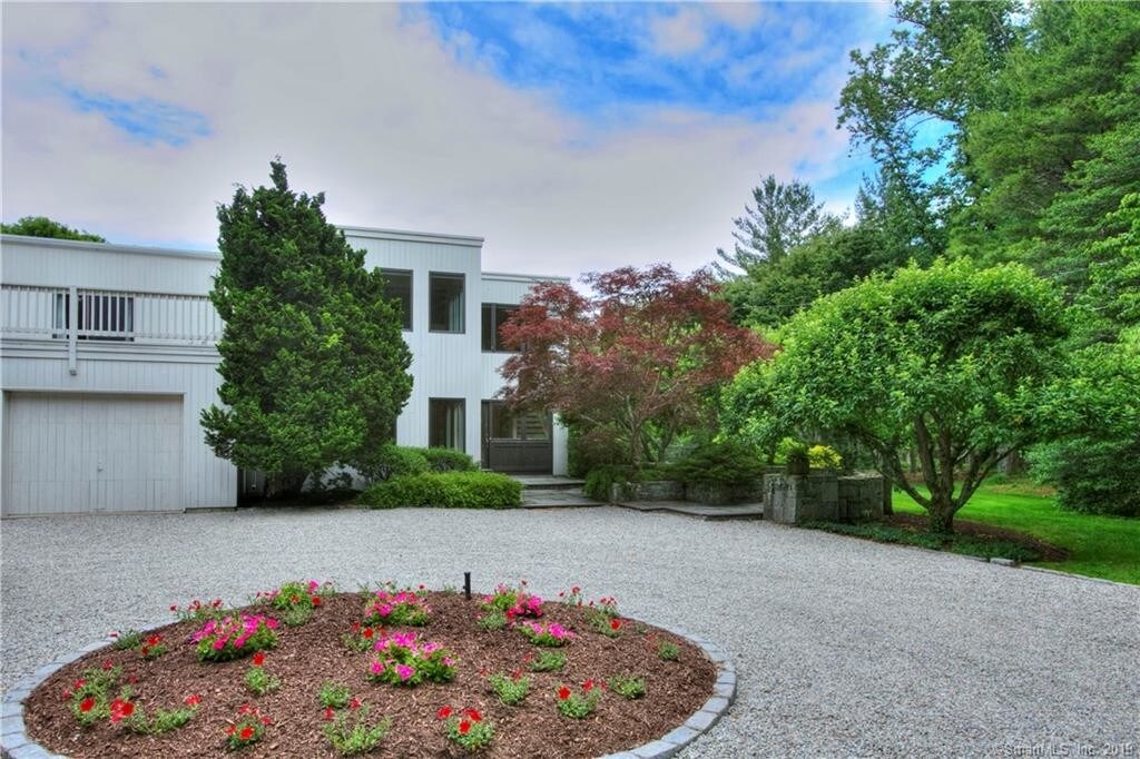 Foto principal - 67 Beachside Ave