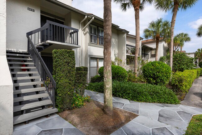 Foto del edificio - 11355 Pond View Dr