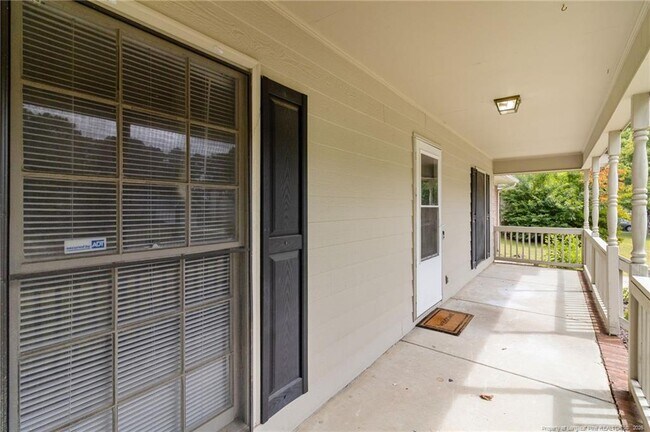 Foto del edificio - 6924 Woodmark Dr