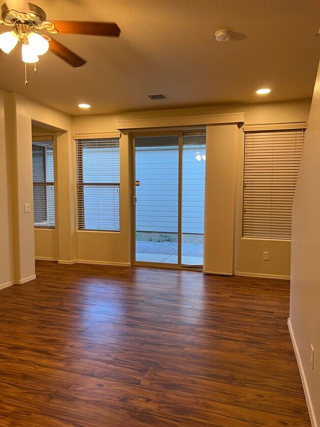 Foto del edificio - 4 Bedroom in Stoneridge, Prescott Valley