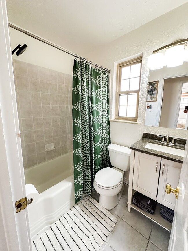 Building Photo - POPULAR Sloans Lake Furnished Rental Option