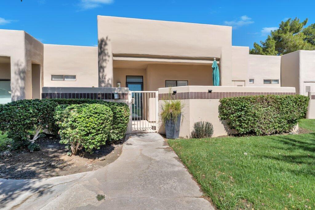 Foto principal - 67278 S Chimayo Dr
