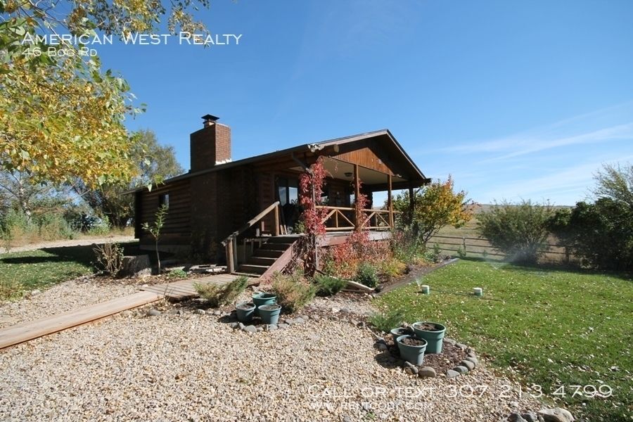 Primary Photo - Country cabin