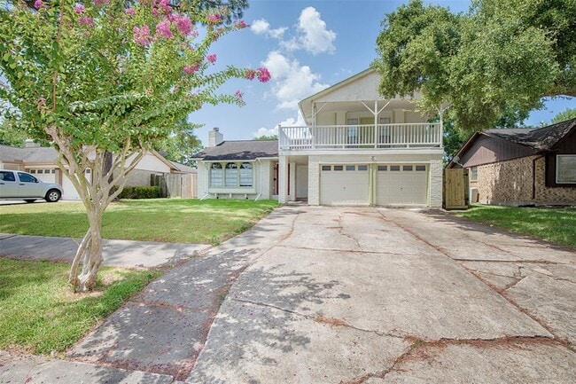 Building Photo - 10614 Sagewillow Ln