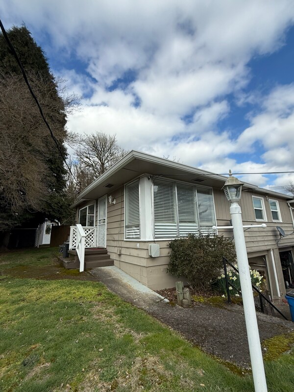 Foto del edificio - 701 NE 22nd Ave