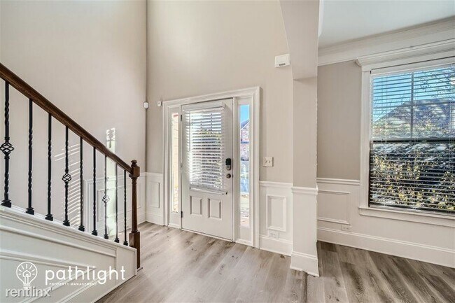 Building Photo - 4 br, 2.5 bath House - 302 Kells Court UNIT