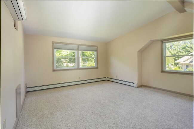 Foto del edificio - 3335 Sunnyview Ln