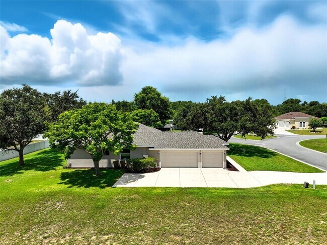 Foto del edificio - 36815 Queen Bee Ln
