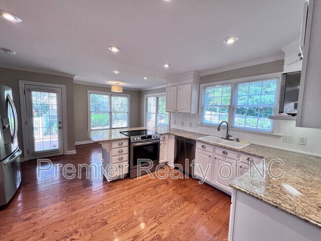 Foto del edificio - 4445 Clarksburg Rd