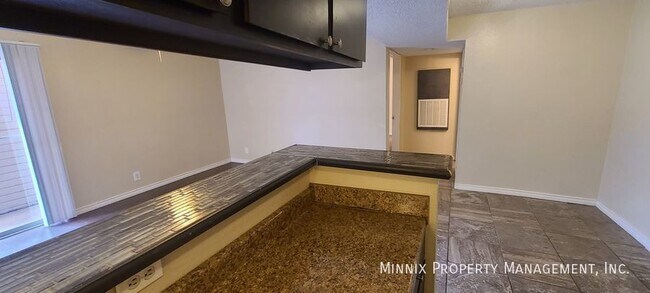 Foto del edificio - 4700 Boulder Dr