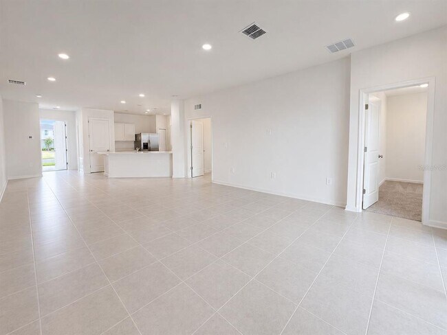 Building Photo - 5201 Green Belt Dr