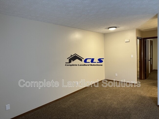 Building Photo - 4283 S Kian St