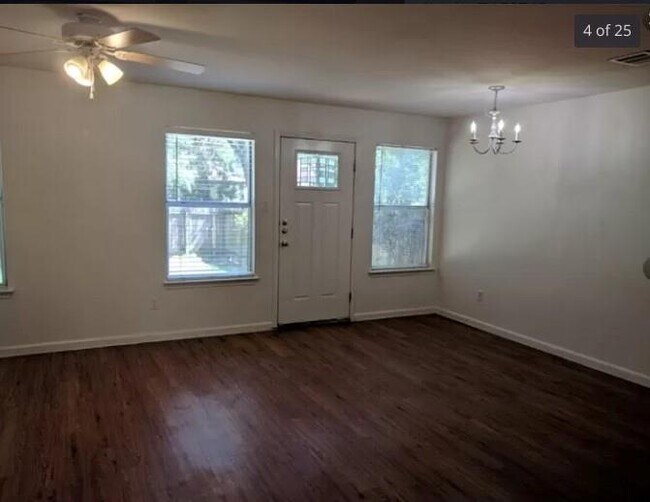 Building Photo - 9705 Sugar Hill Dr