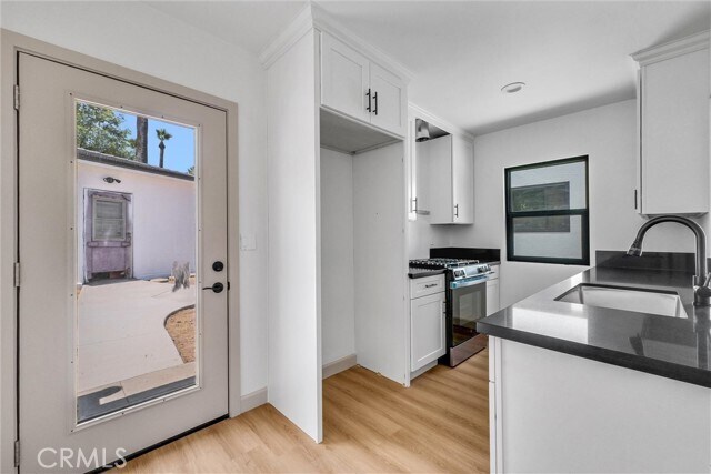 Foto del edificio - 5090 Rockledge Dr