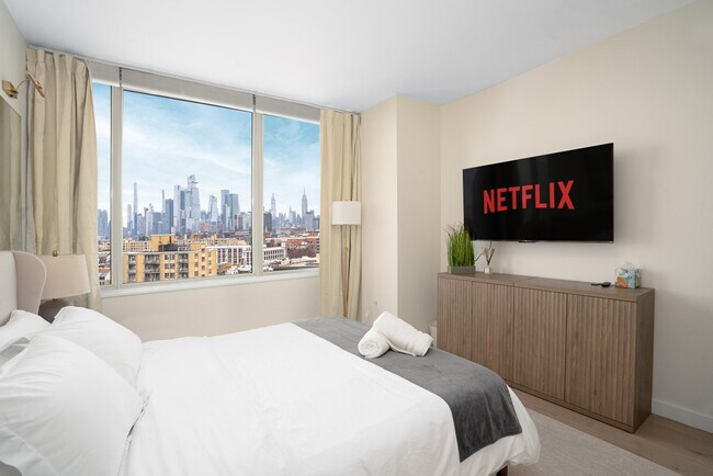 Building Photo - 770 Jackson St