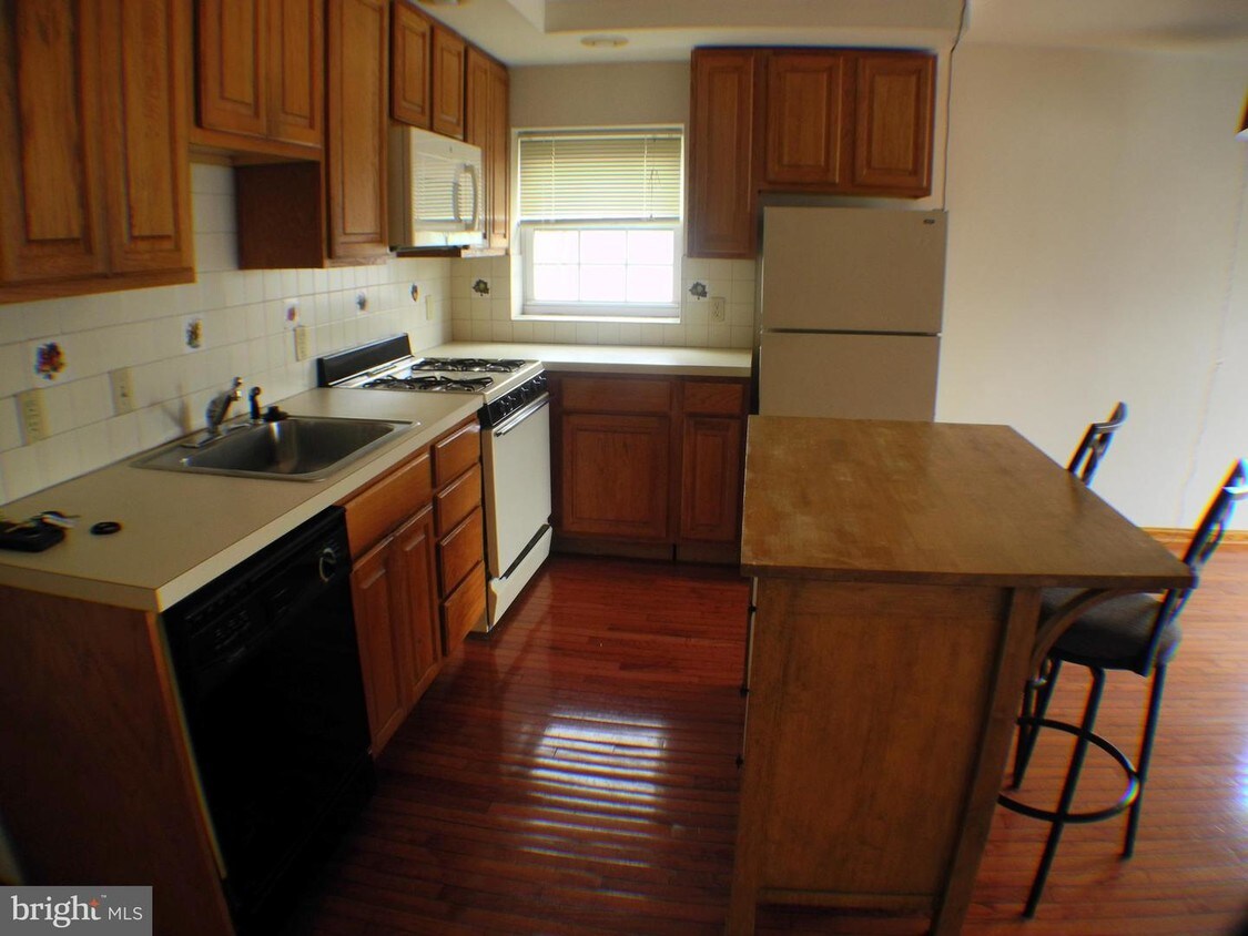 Foto principal - 739 S 20th St