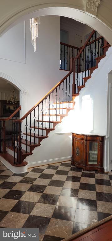 Foto del edificio - 1104 Mountain Hope Ct
