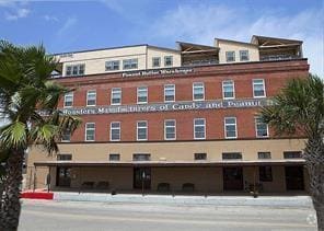 Building Photo - 100 20th St